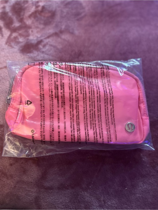 lululemon athletica Handbags - lululemon pink belt bag